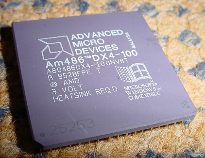 Picture of CPU AMD 486DX4 100 MHz